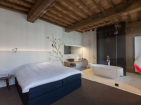 La Bed & Breakfast